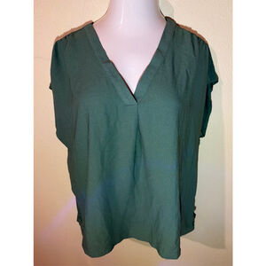 Women's Banana Republic Green V-Neck Blouse XL